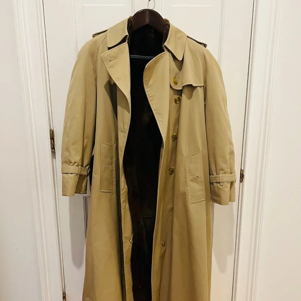 Burberry's Women Vintage Trench Coat with Removable Fur Lining Size 16 Long - Picture 10 of 16